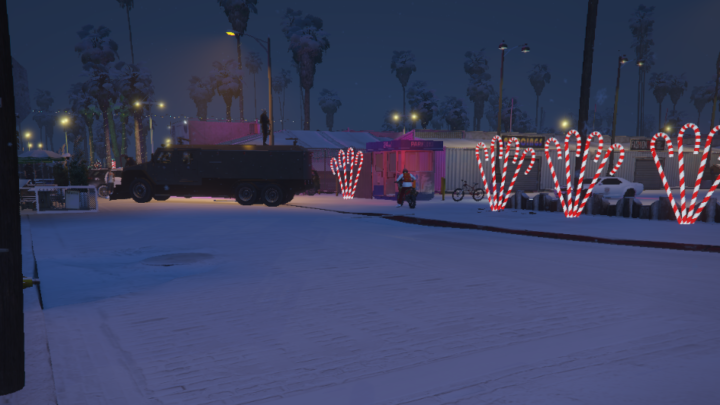 Pas de trêve de Noël à Vespucci Beach