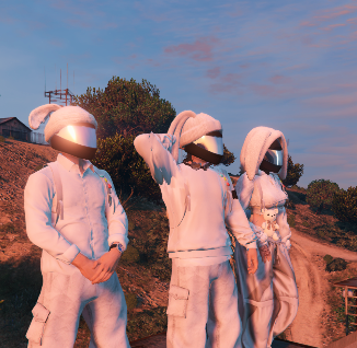 🐰 À la rencontre des Bunnys : trois lapins, trois motos, et un paquet de bonne humeur !
